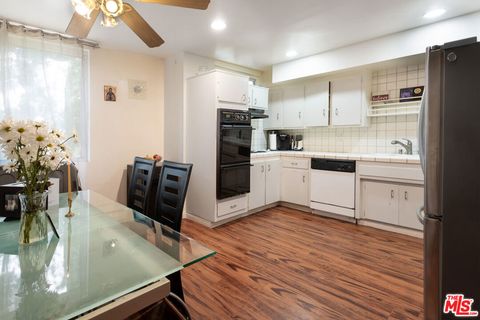 4610 Densmore Avenue 10 Encino CA 91436
