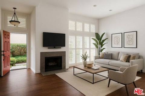 Photo of 28142 Driver Avenue #5, Agoura Hills, CA 91301 (MLS # 26990761)