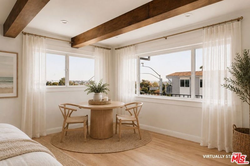 1466 Manhattan Beach Boulevard 4