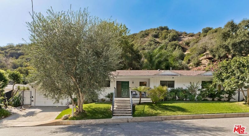 3965 Mandeville Canyon Road