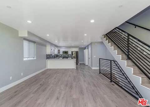 Photo of 1947 N Vista Del Mar Avenue, Los Angeles, CA 90068 (MLS # 26844013)
