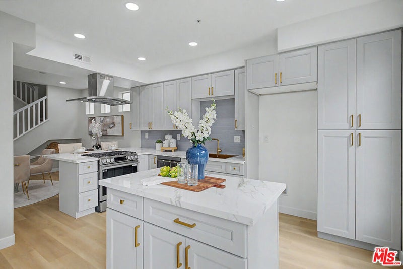 13426 Ashbury Court