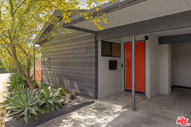 523 Marie Avenue