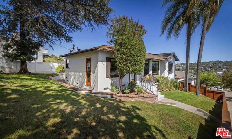 4128 Aguilar Way