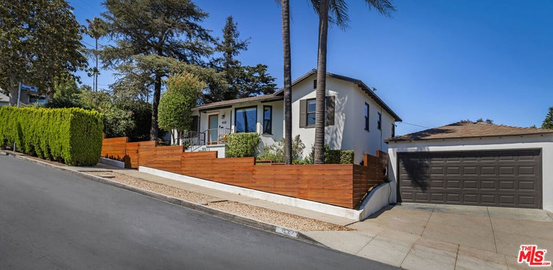 4128 Aguilar Way
