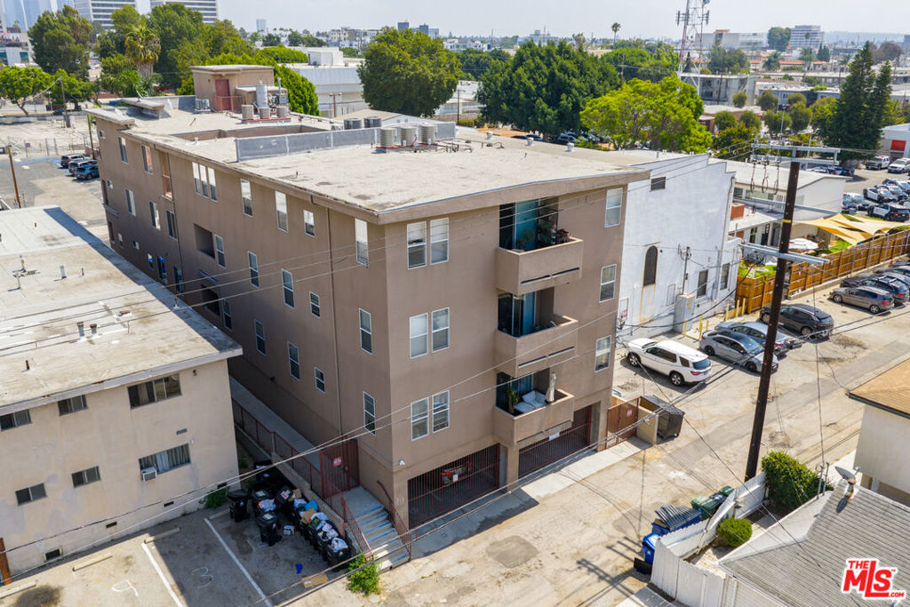 Properties 4 1625 Butler Avenue