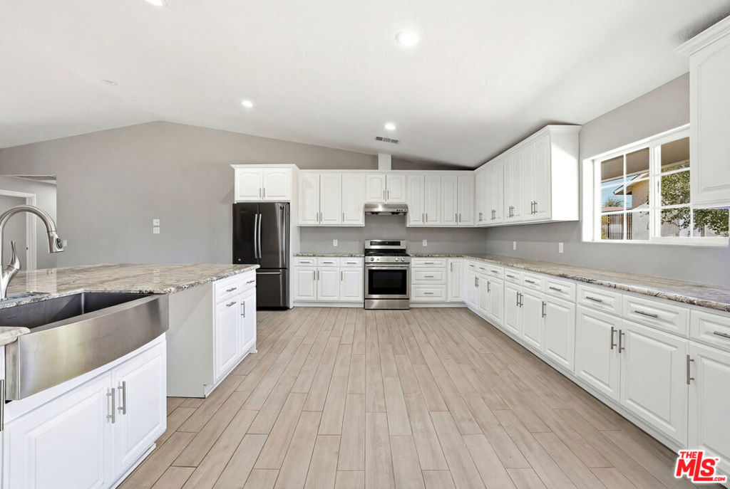18060 Walnut Street