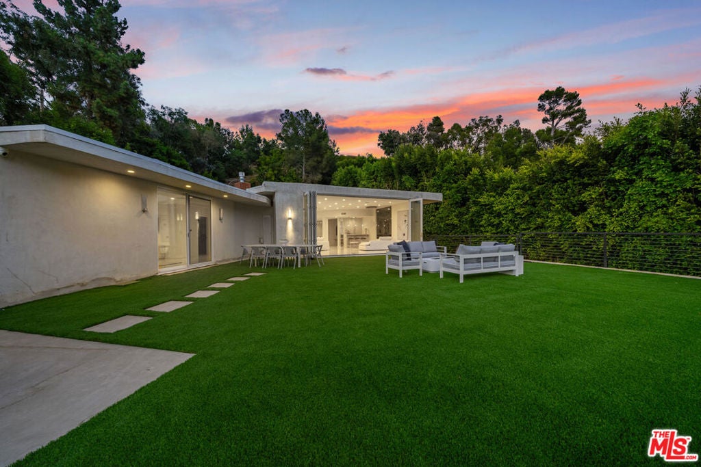 1040 Montego Drive