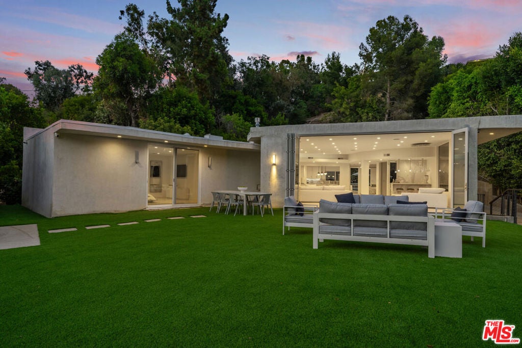 1040 Montego Drive