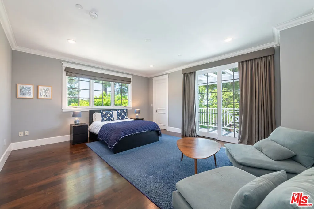 Tarzana, California 91356, United States, 5 Bedrooms Bedrooms, ,6 BathroomsBathrooms,Residential,Active,151863