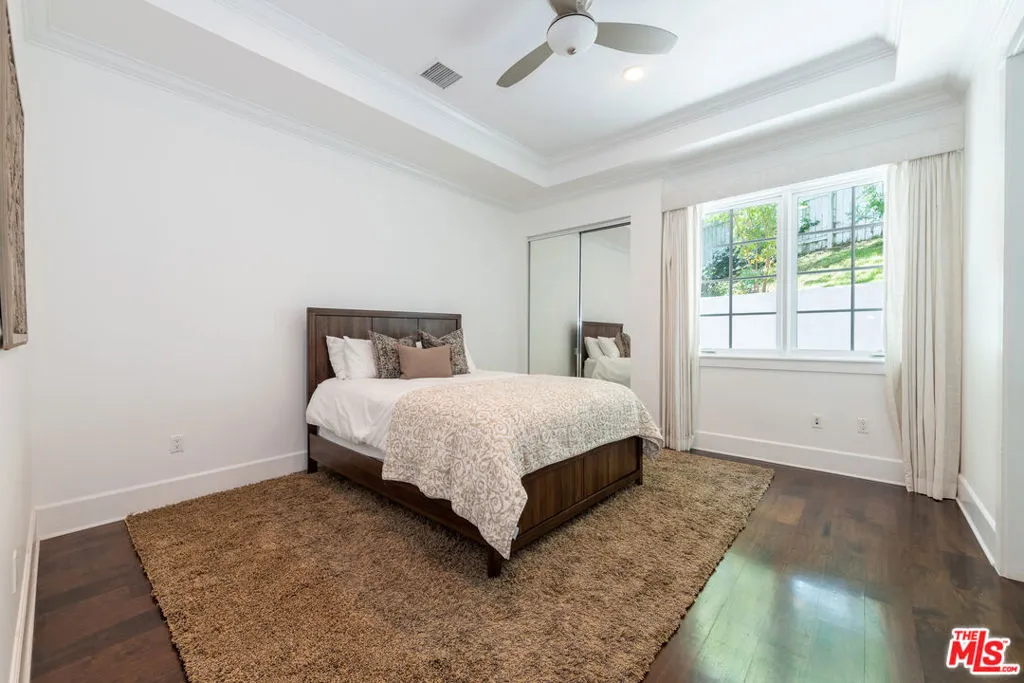 Tarzana, California 91356, United States, 5 Bedrooms Bedrooms, ,6 BathroomsBathrooms,Residential,Active,151863