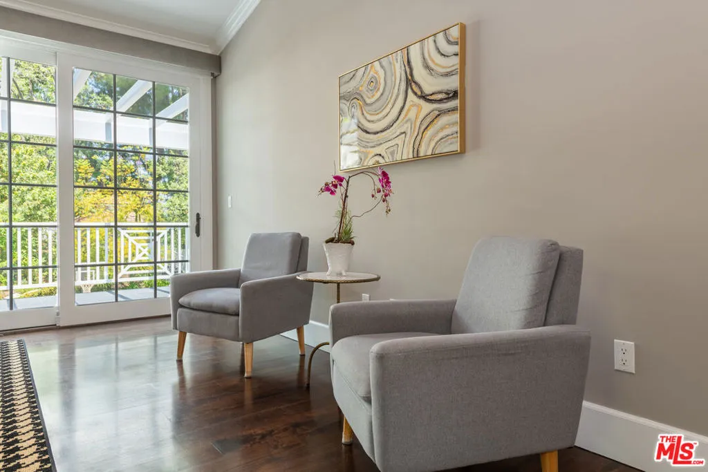 Tarzana, California 91356, United States, 5 Bedrooms Bedrooms, ,6 BathroomsBathrooms,Residential,Active,151863