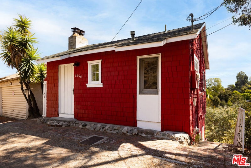 1856 Jewett Drive