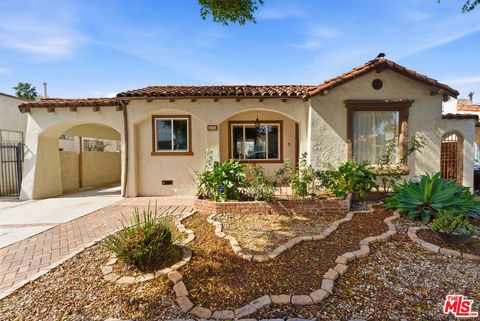 2101 Thurman Avenue Los Angeles CA 90016