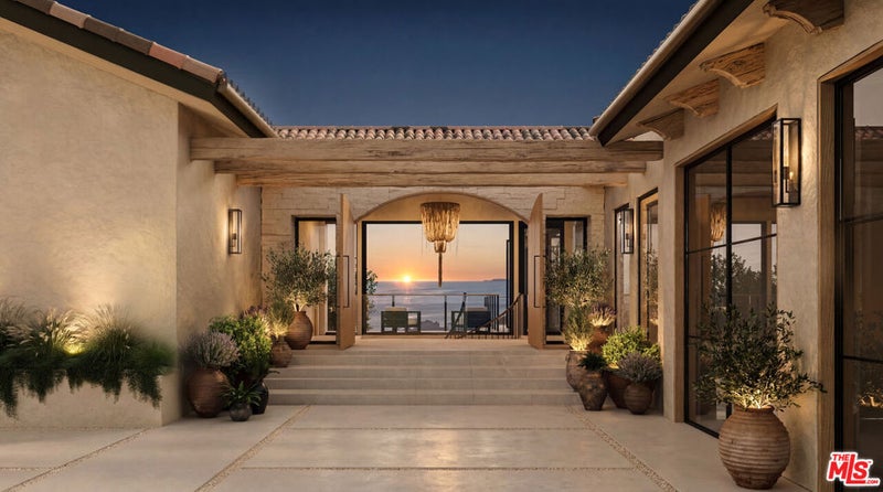 21930 Carbon Mesa Road