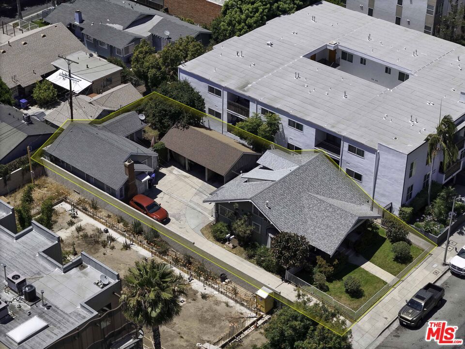 1539 Gordon Street