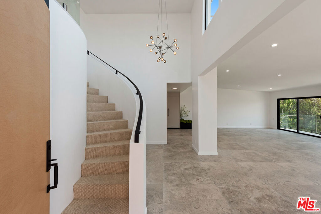 Properties 2 8236 Zitola Terrace