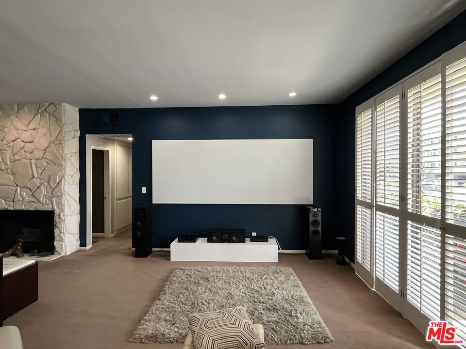 2175 S Beverly Glen Boulevard 201