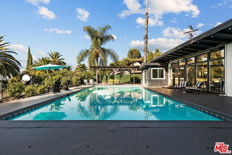 22505 Macfarlane Drive