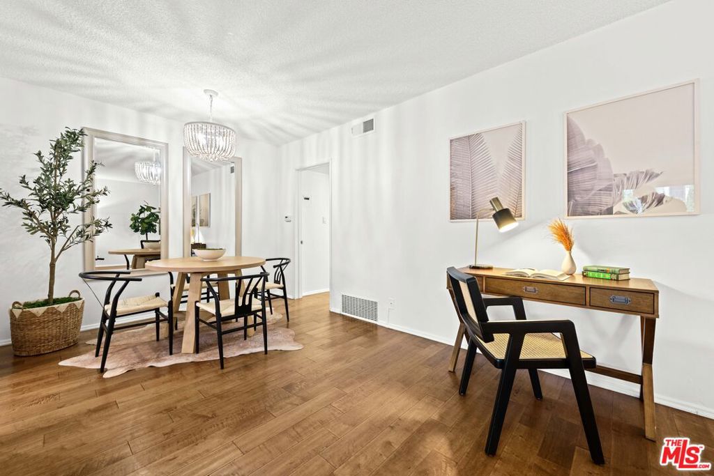 Properties 4 11670 W Sunset Boulevard 209