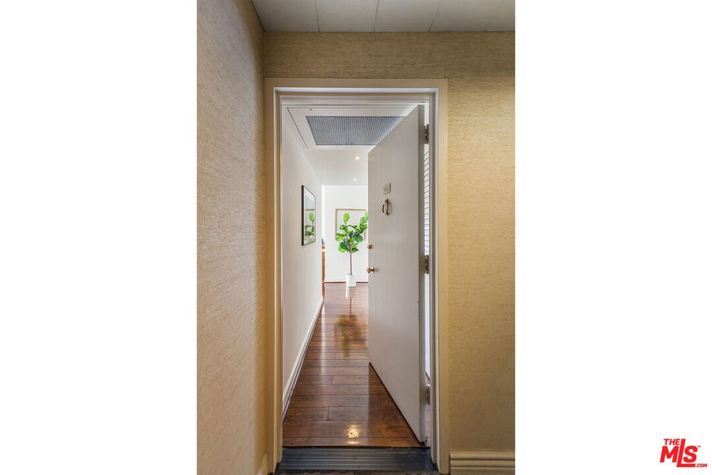4411 Los Feliz Boulevard 502