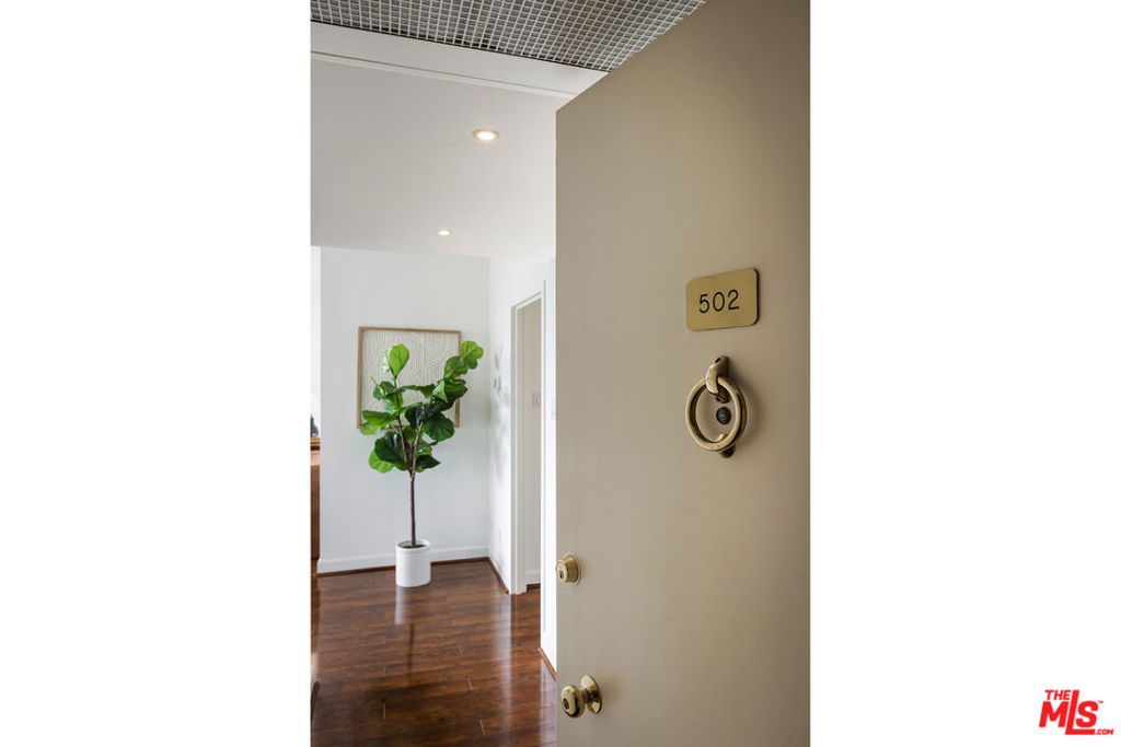 4411 Los Feliz Boulevard 502