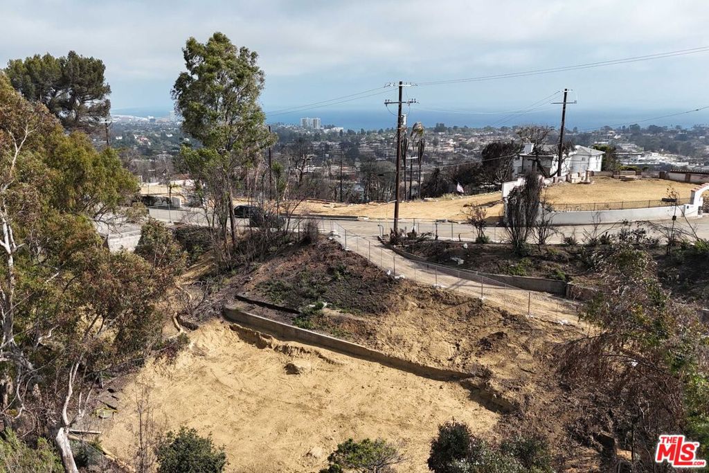 1400 Chautauqua Boulevard