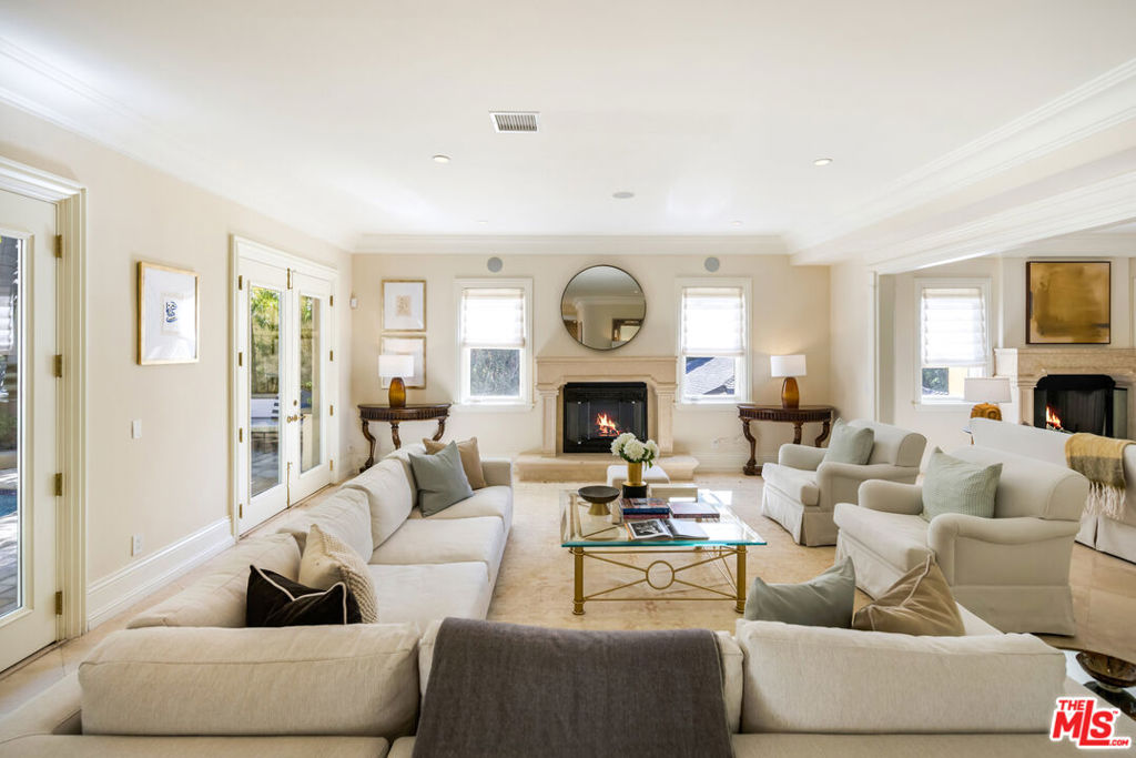 1350 Benedict Canyon Drive