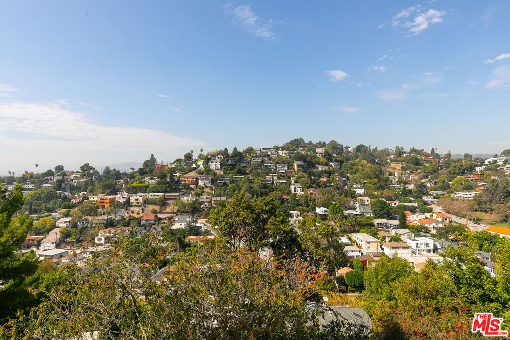 1803 Silverwood Terrace