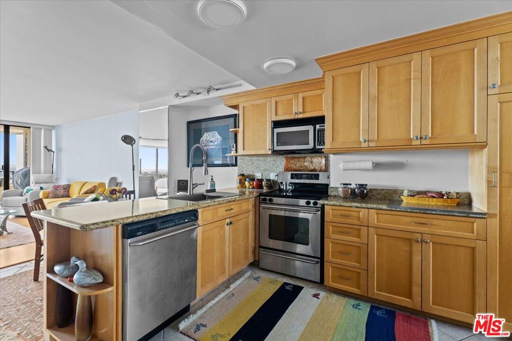 4265 Marina City Drive 1005