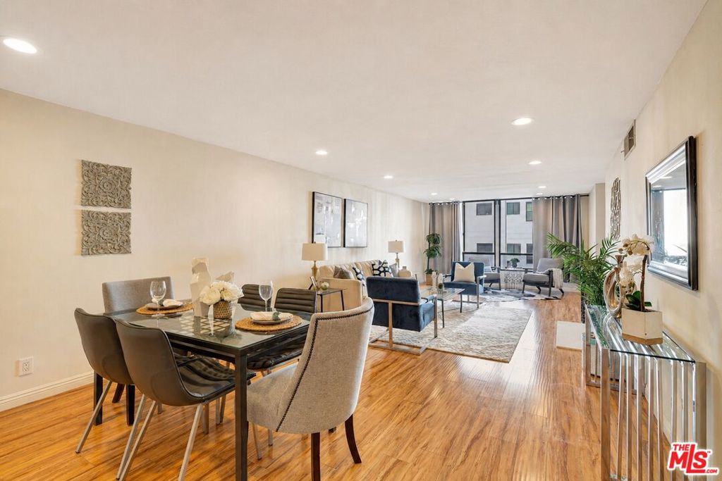1900 Vine Street 103