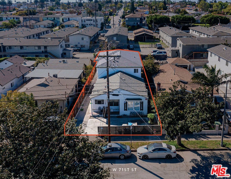 3468 W 71st Street