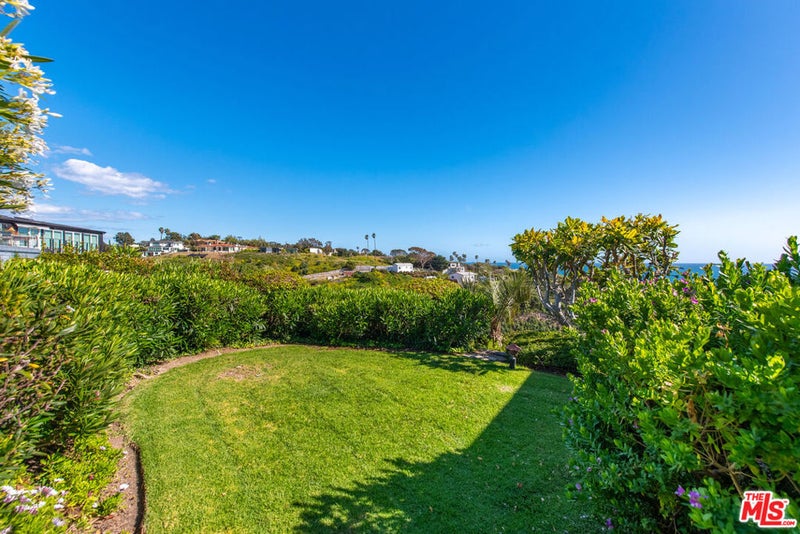 6817 Seawatch Lane