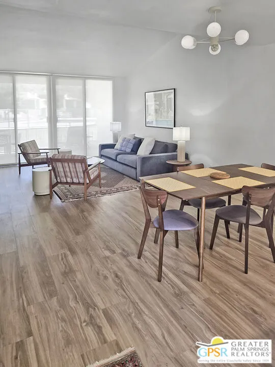 Palm Springs, California 92264, United States, 2 Bedrooms Bedrooms, ,2 BathroomsBathrooms,Residential,Active,218306