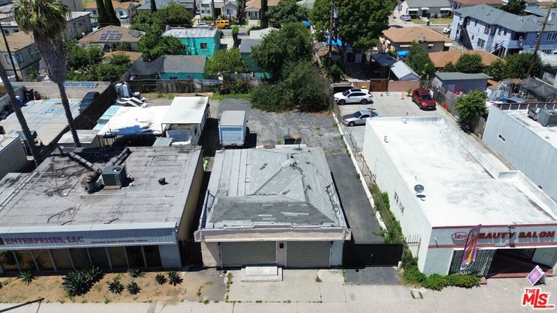 1631 E Compton Boulevard