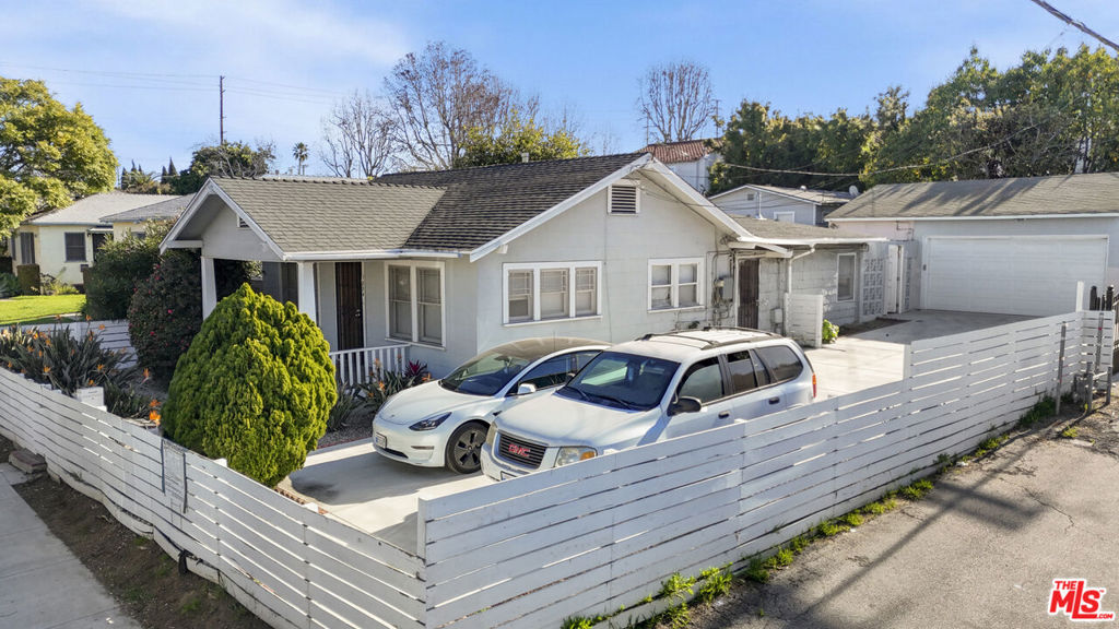 1824 Michigan Avenue