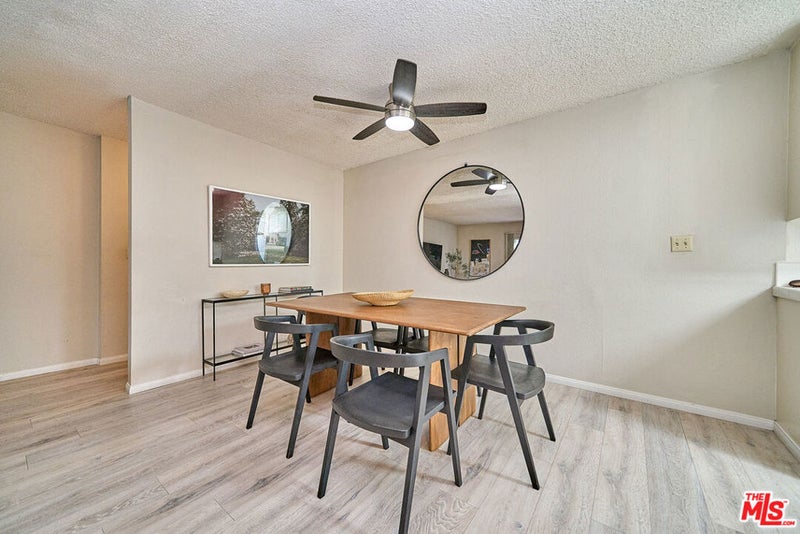 5437 Corteen Place 212