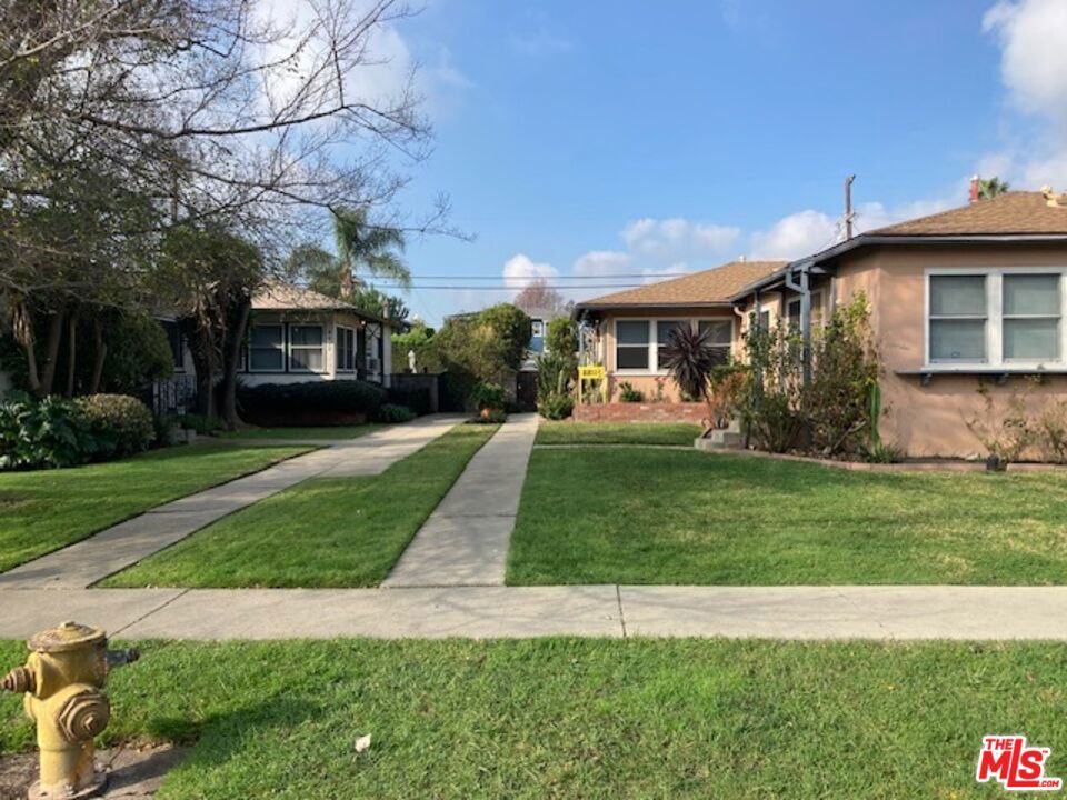8811 Reading Avenue