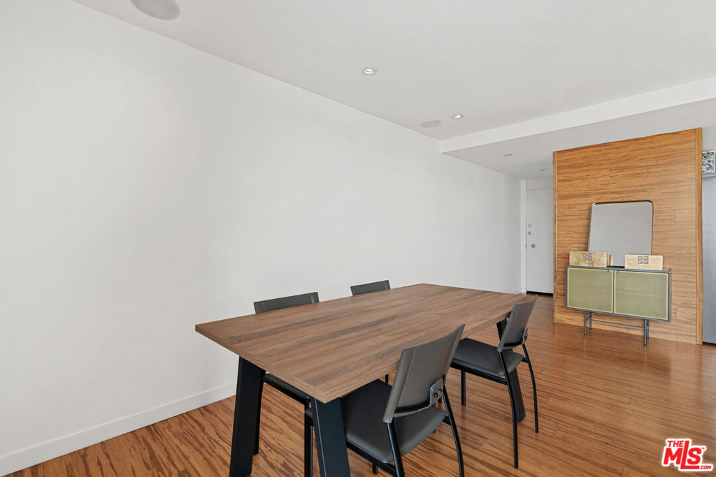 2160 Century Park East 602