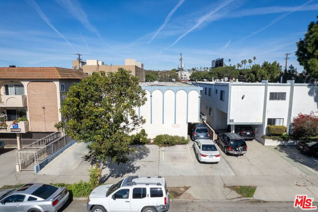 12231 Pacific Avenue