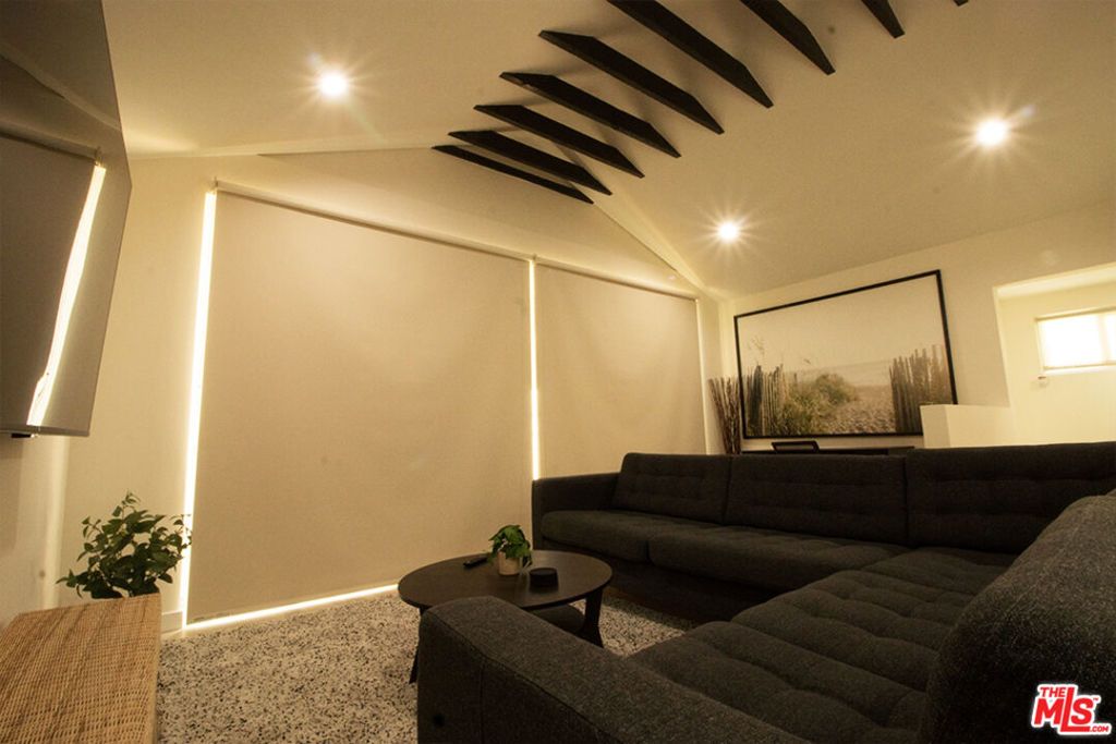 9042 Phyllis Avenue A