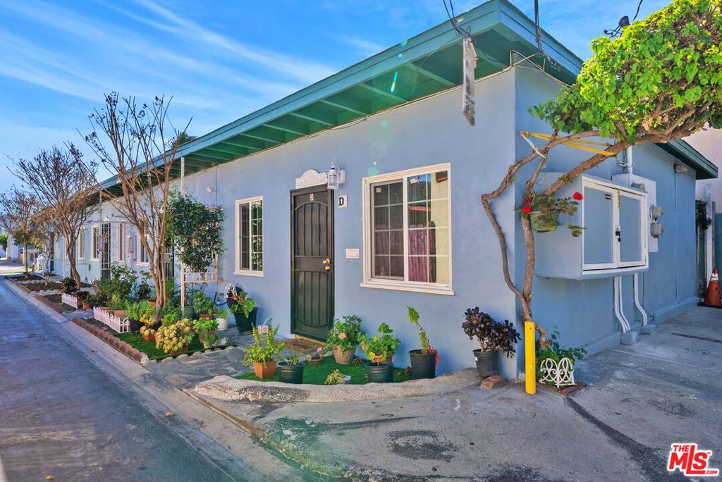 6249 Newell Street