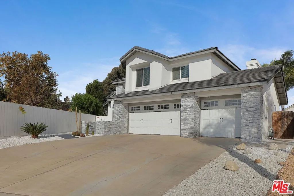 Murrieta, California 92563, United States, 4 Bedrooms Bedrooms, ,3 BathroomsBathrooms,Residential,Active,25588