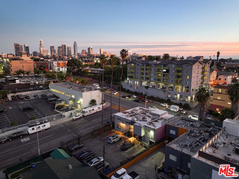 2503 Beverly Boulevard