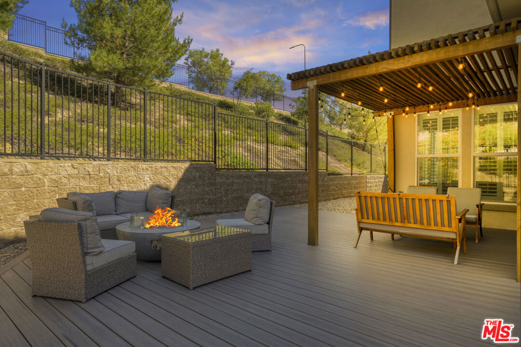 20629 W Chestnut Circle