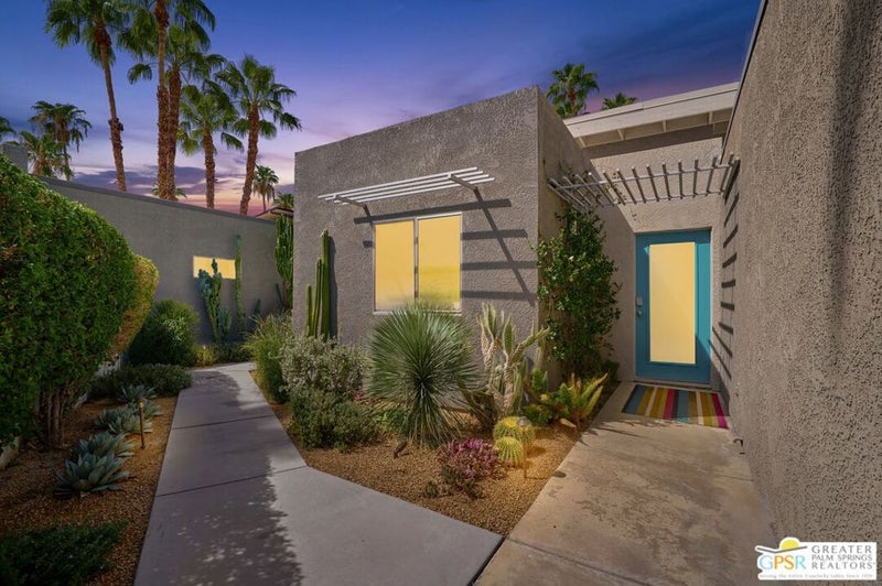 671 Dunes Court