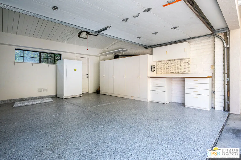 Palm Springs, California 92264, United States, 3 Bedrooms Bedrooms, ,2 BathroomsBathrooms,Residential,Active,139583