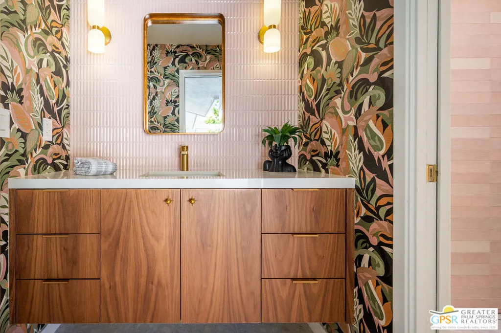 Palm Springs, California 92264, United States, 3 Bedrooms Bedrooms, ,2 BathroomsBathrooms,Residential,Active,139583