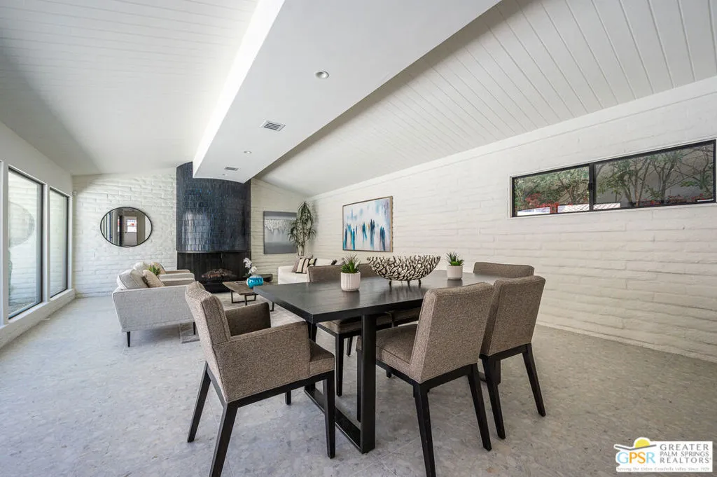 Palm Springs, California 92264, United States, 3 Bedrooms Bedrooms, ,2 BathroomsBathrooms,Residential,Active,139583