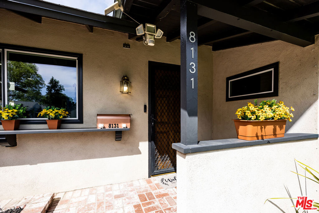 8131 Bianca Avenue